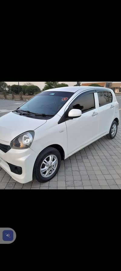 Daihatsu Mira 2012