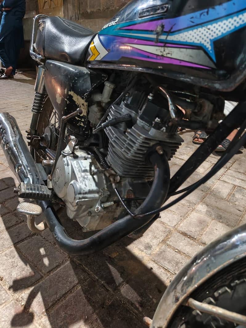 Unique 125 5