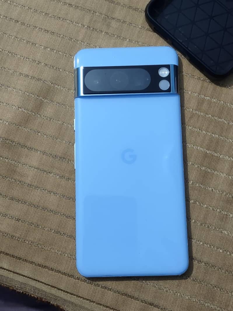 Google Pixel 8 Pro 1