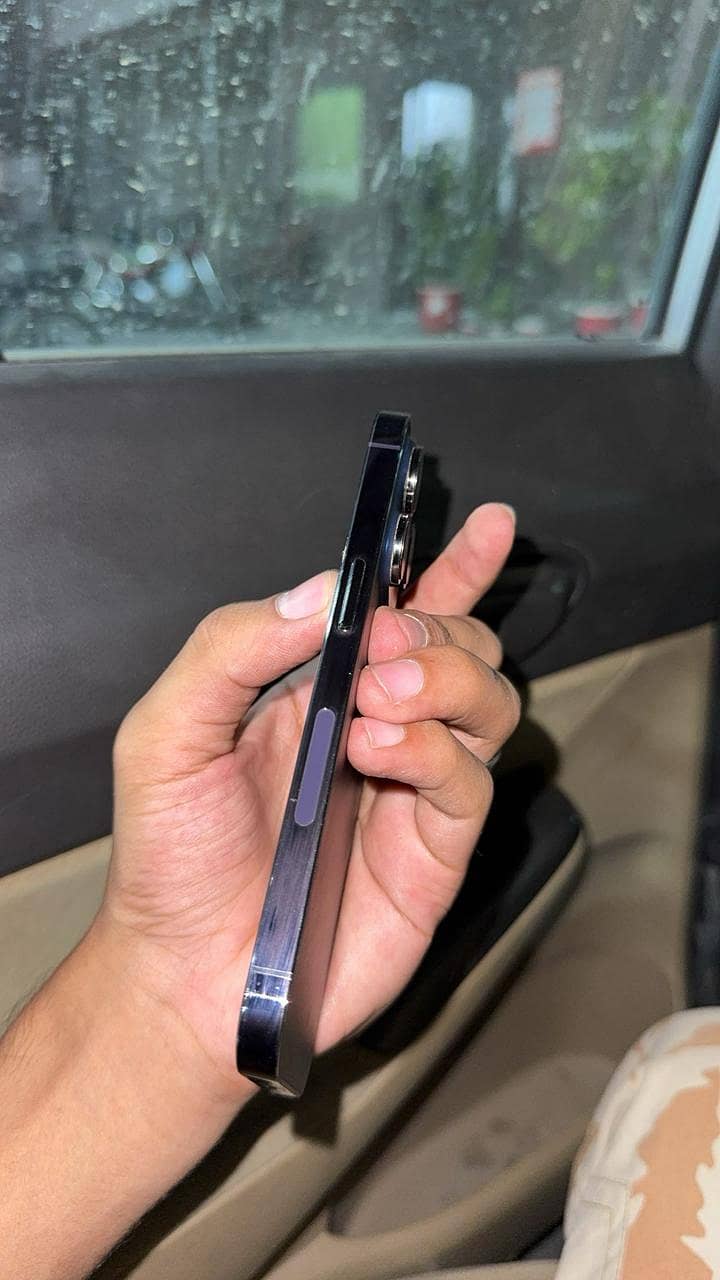 iPhone 14 pro 1