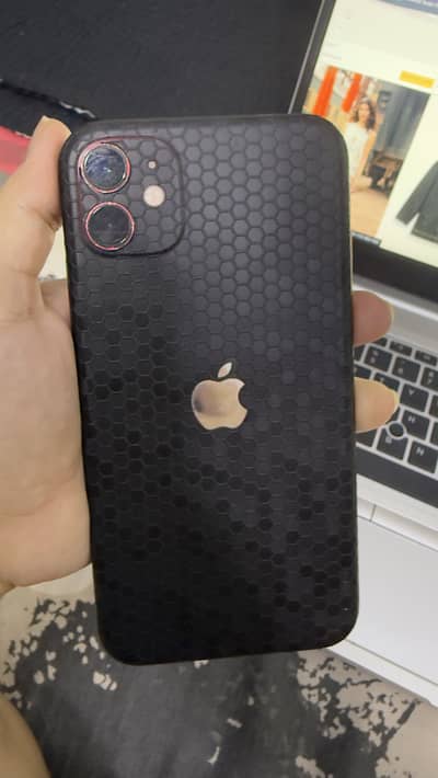 Apple iPhone 11