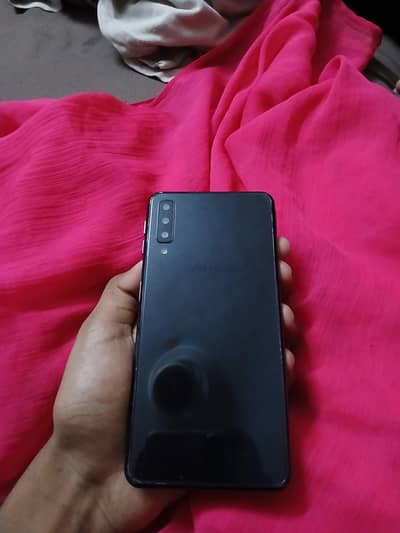 Samsung galaxy A7 4/128