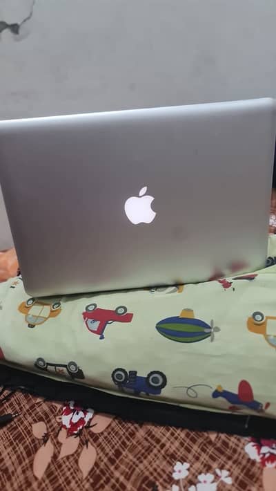 MacBook Pro 8/256
