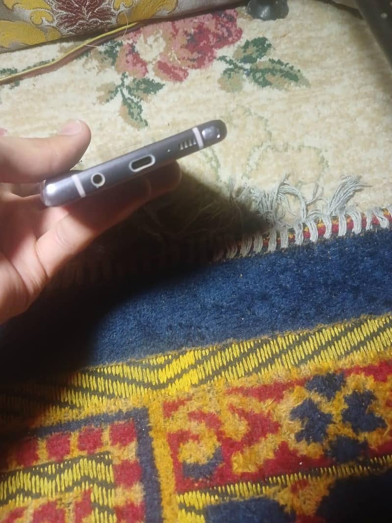 Samsung Mobile Note 9 3