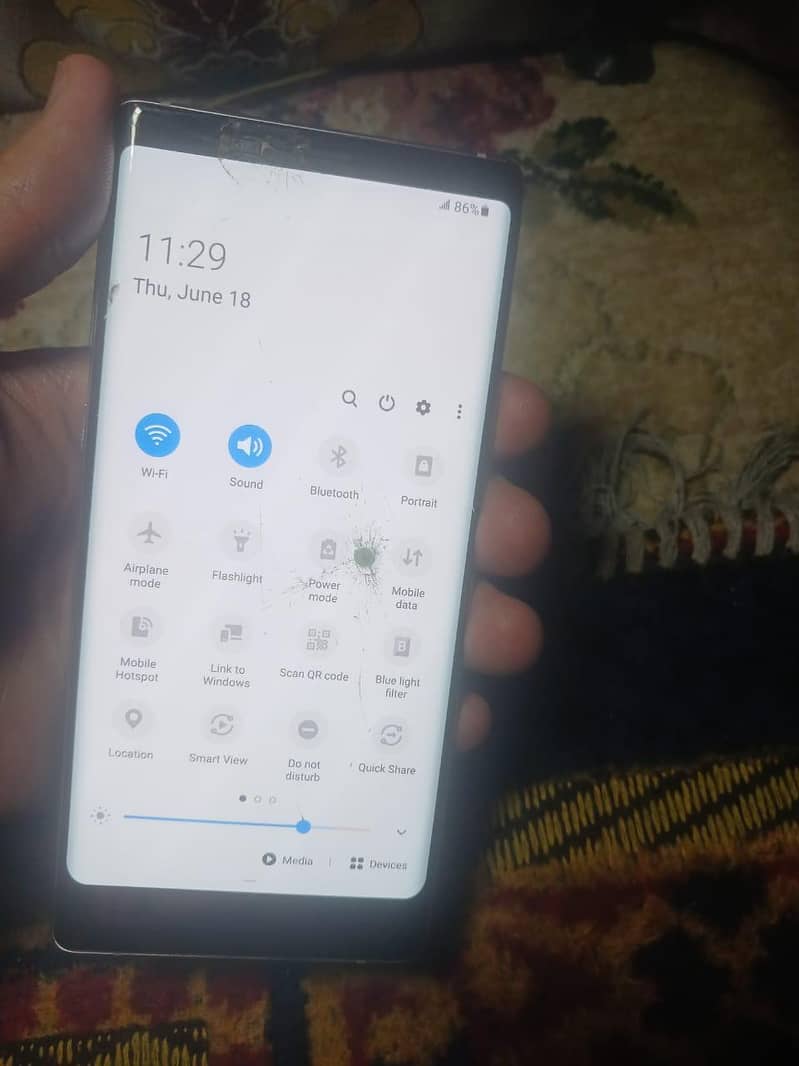 Samsung Mobile Note 9 6