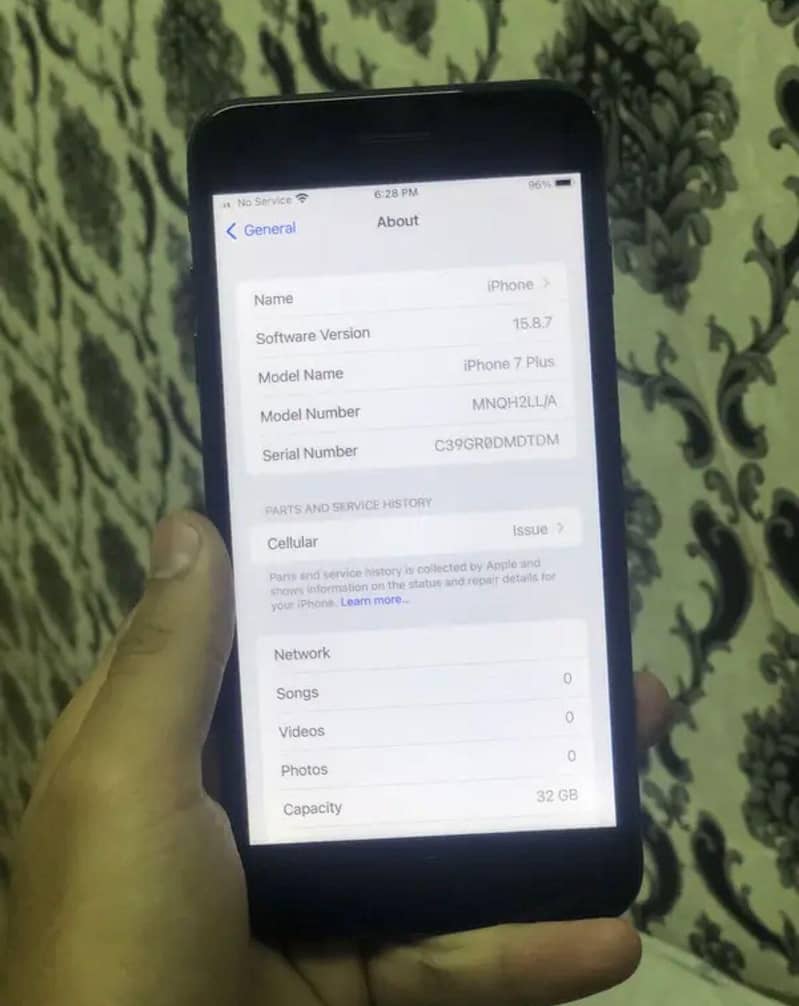 Apple iPhone 7 Plus 4