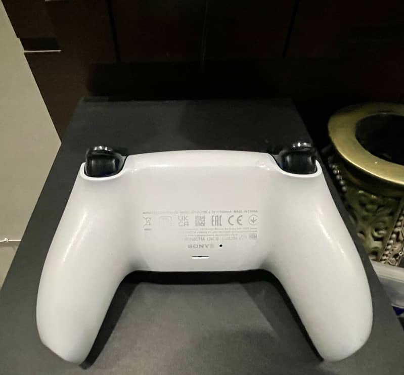 PS5 Controller in mint condition 2