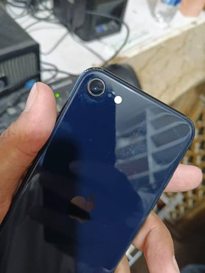 iphone se 3