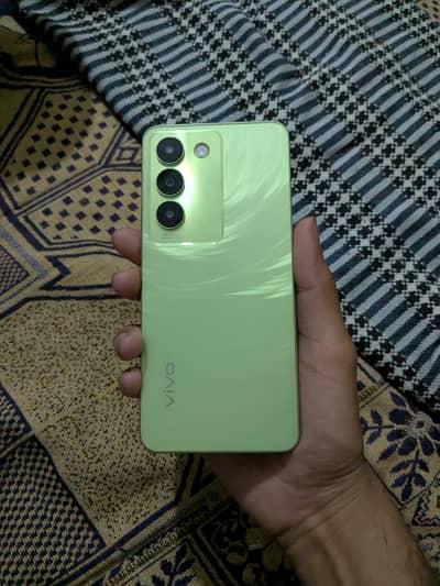Vivo Y100