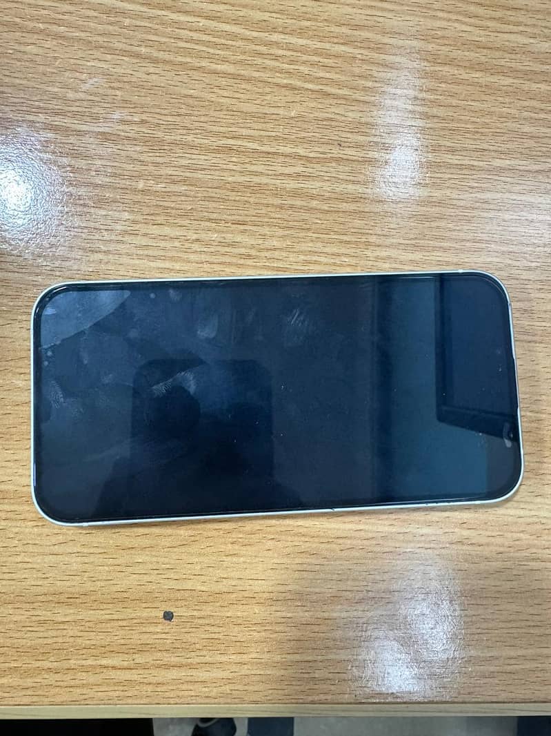 Apple iPhone 13 3