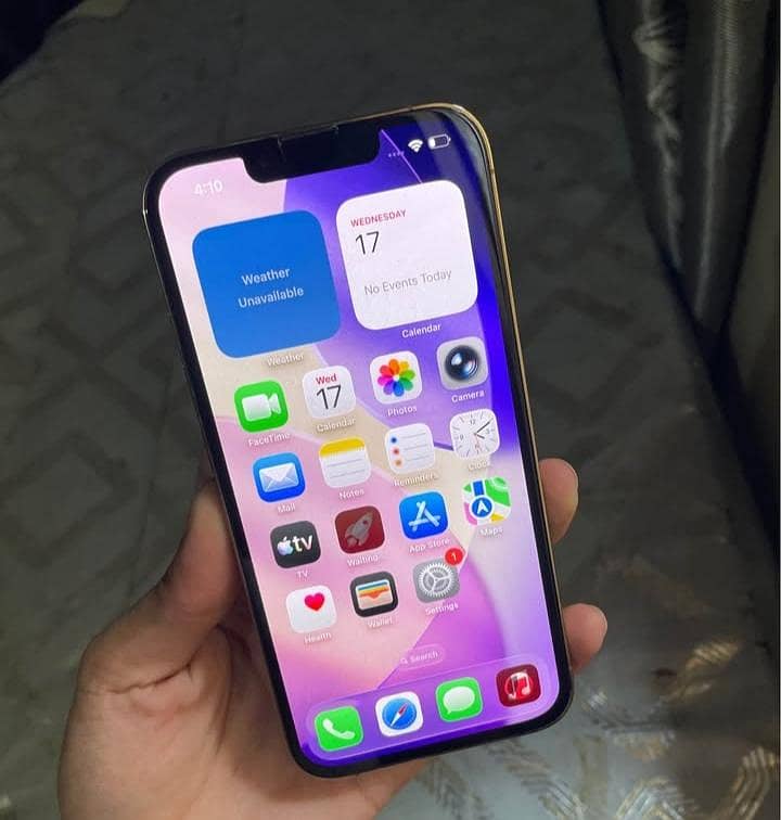 iPhone 13 Pro 1