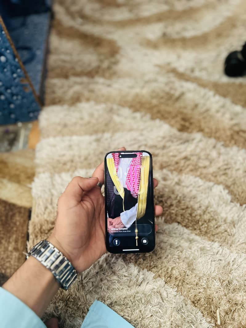 14 pro 3