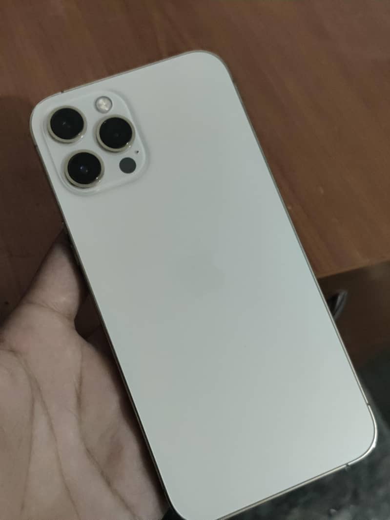 iphone 12 pro max 5
