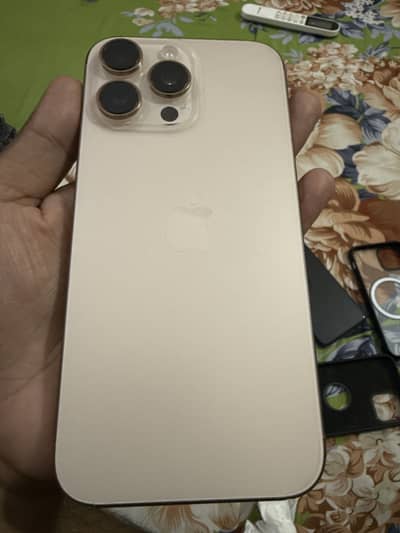 Apple iPhone 16 Pro Max