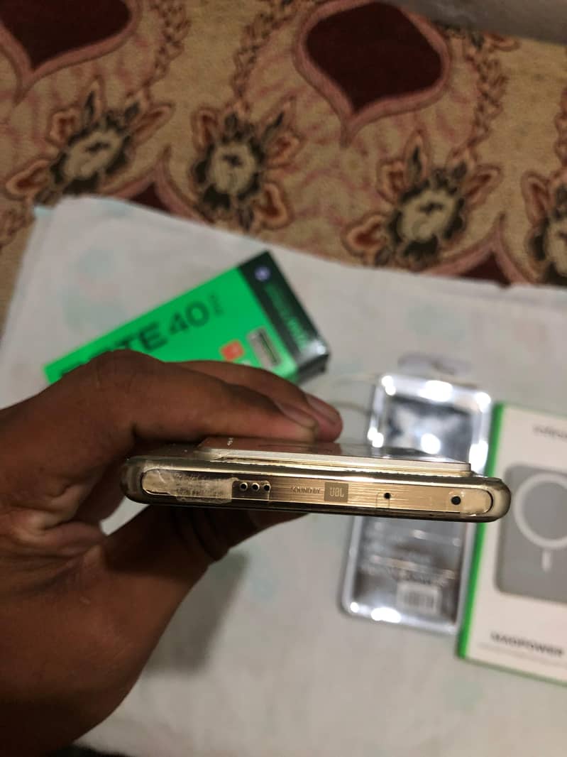 Infinix Note 40 Pro Plus 7