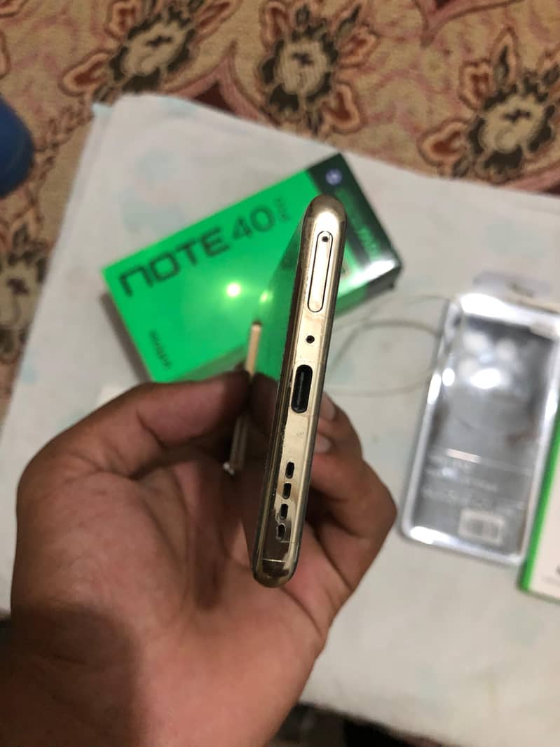 Infinix Note 40 Pro Plus 4