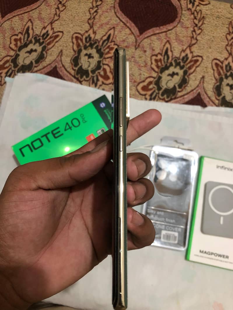 Infinix Note 40 Pro Plus 5