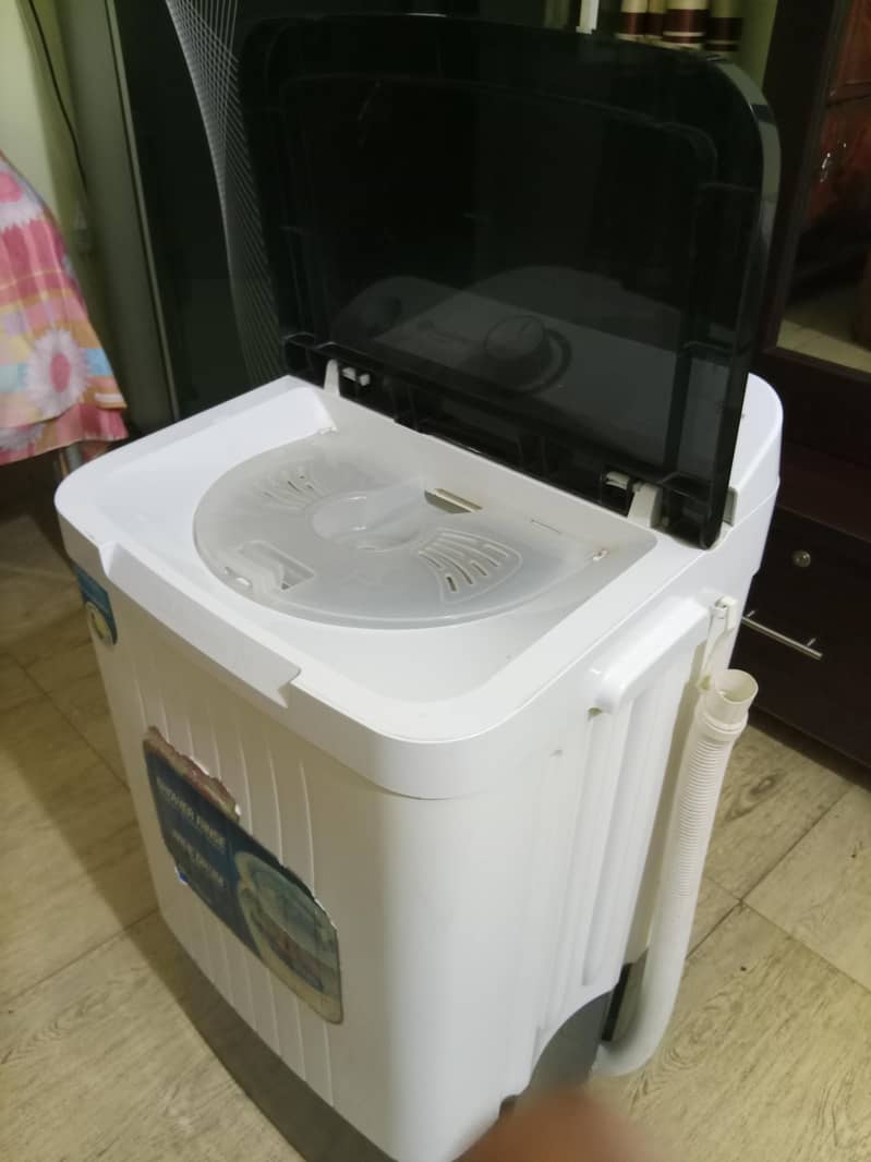 MODEL : DS 6000 C 1