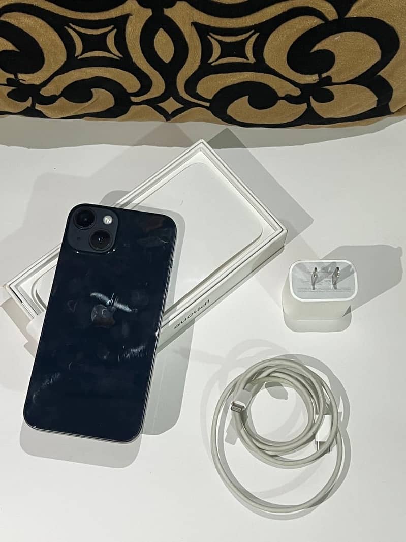 Apple iPhone 14 4