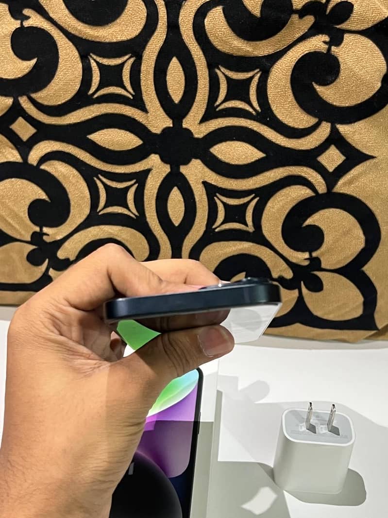 Apple iPhone 14 6