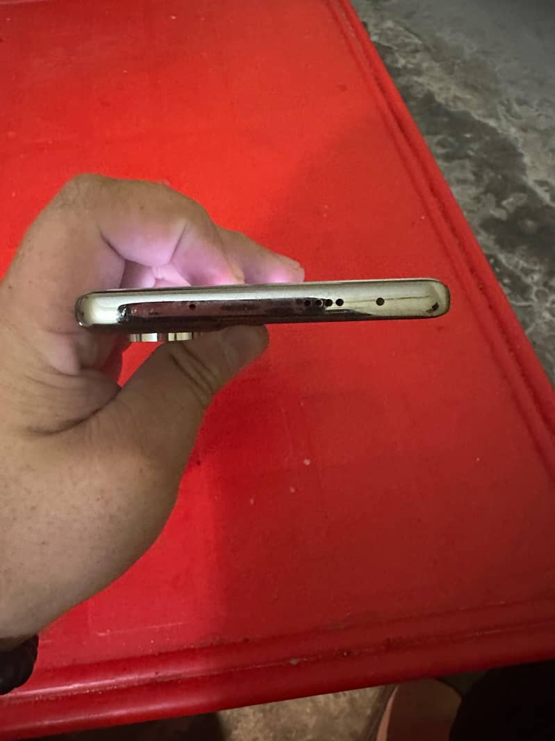 Tecno CAMON 40 Pro 3
