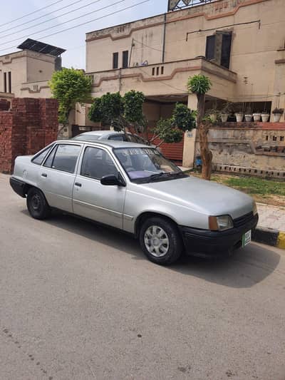 Daewoo Racer 1998