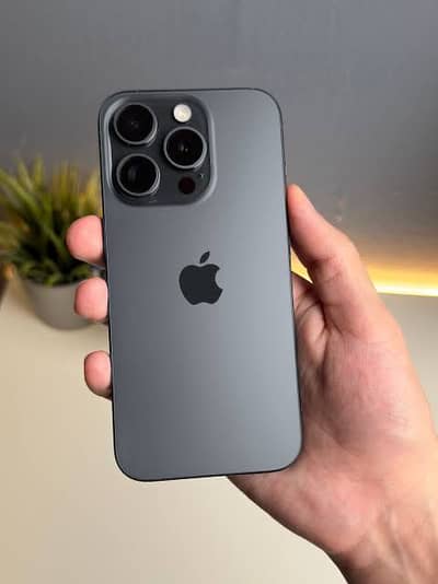 Apple iPhone 16 Pro non pta With Box black titanium