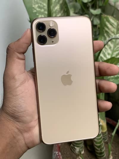 iPhone 11 pro max 64gb official pta approved for urgent sale