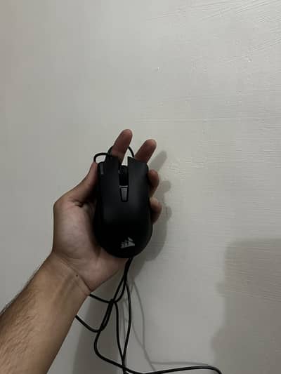 Corsair Harpoon RGB pro