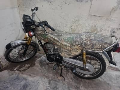 Honda 125 2005 model 0310-0049640 only whatsp