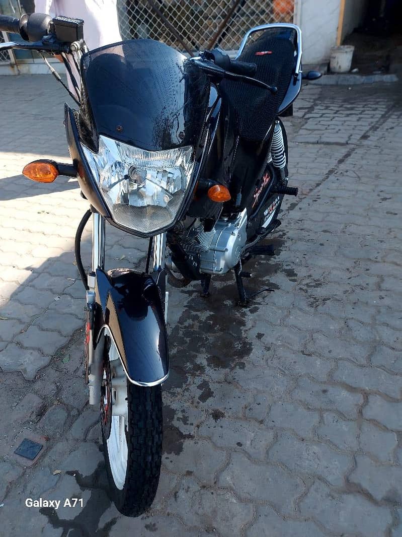 YBR 125 11