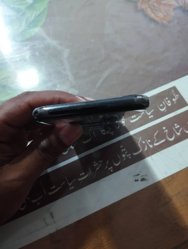 Apple iPhone X 9