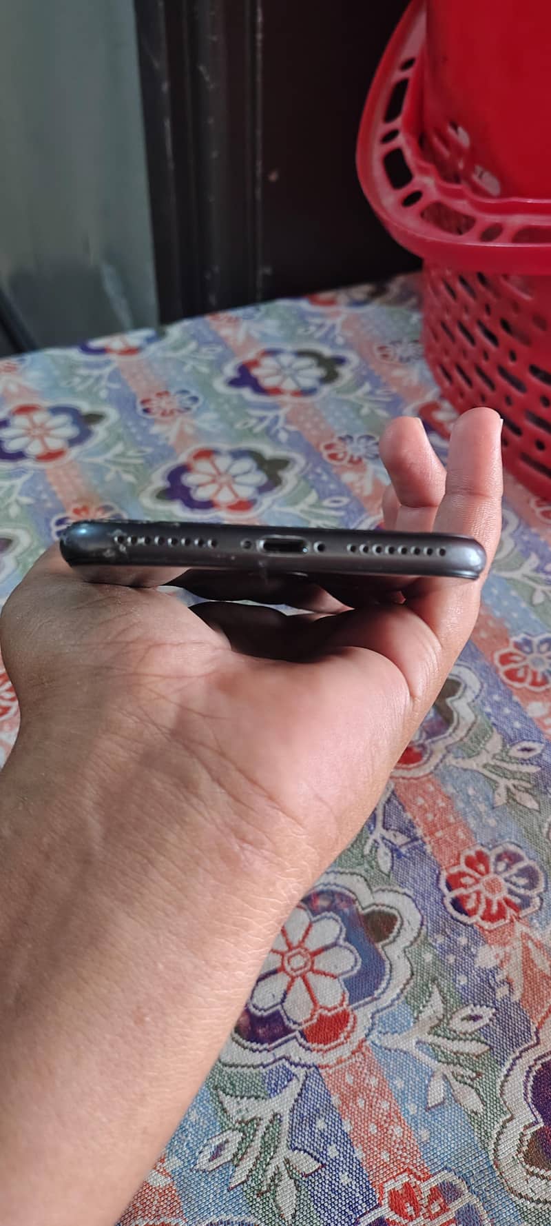 Apple iPhone 8 Plus 5