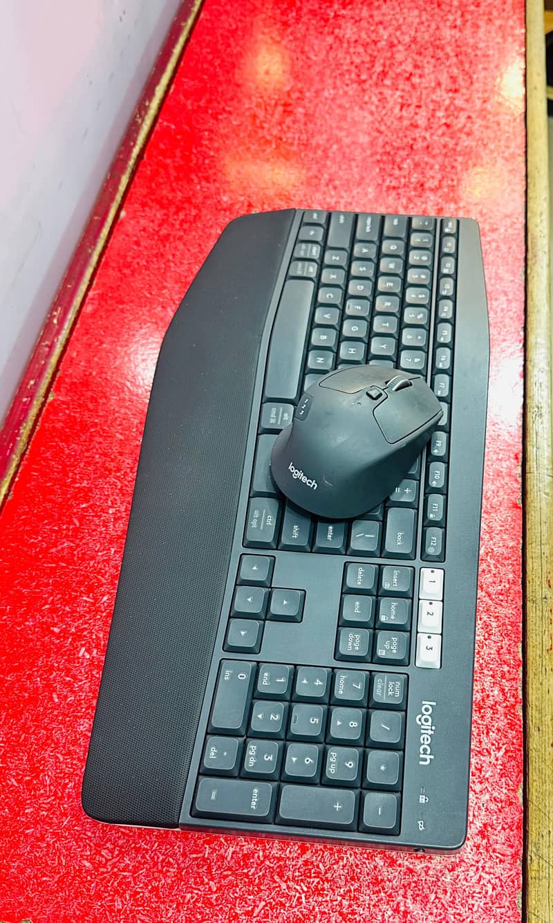Logitech multi device wireless  keyboard and mouse 2