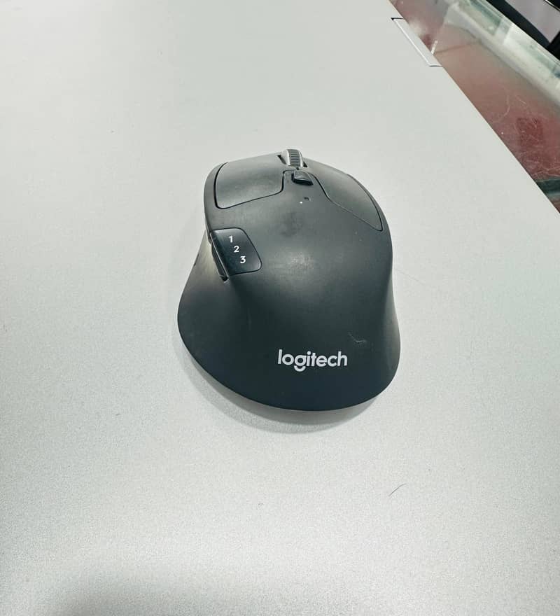 Logitech multi device wireless  keyboard and mouse 4