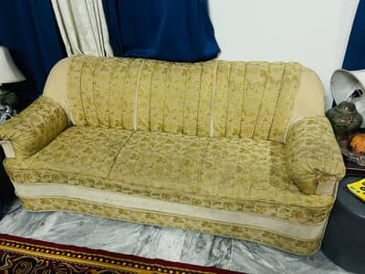 5 seated sofa good condition urgent sale