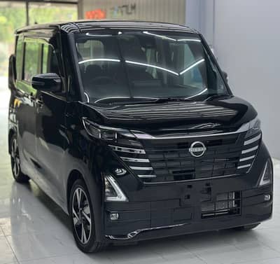 Nissan Roox 2023