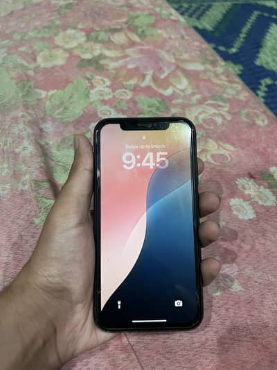 Apple iPhone XR