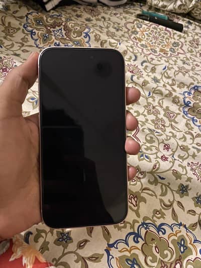 Apple iPhone 15
