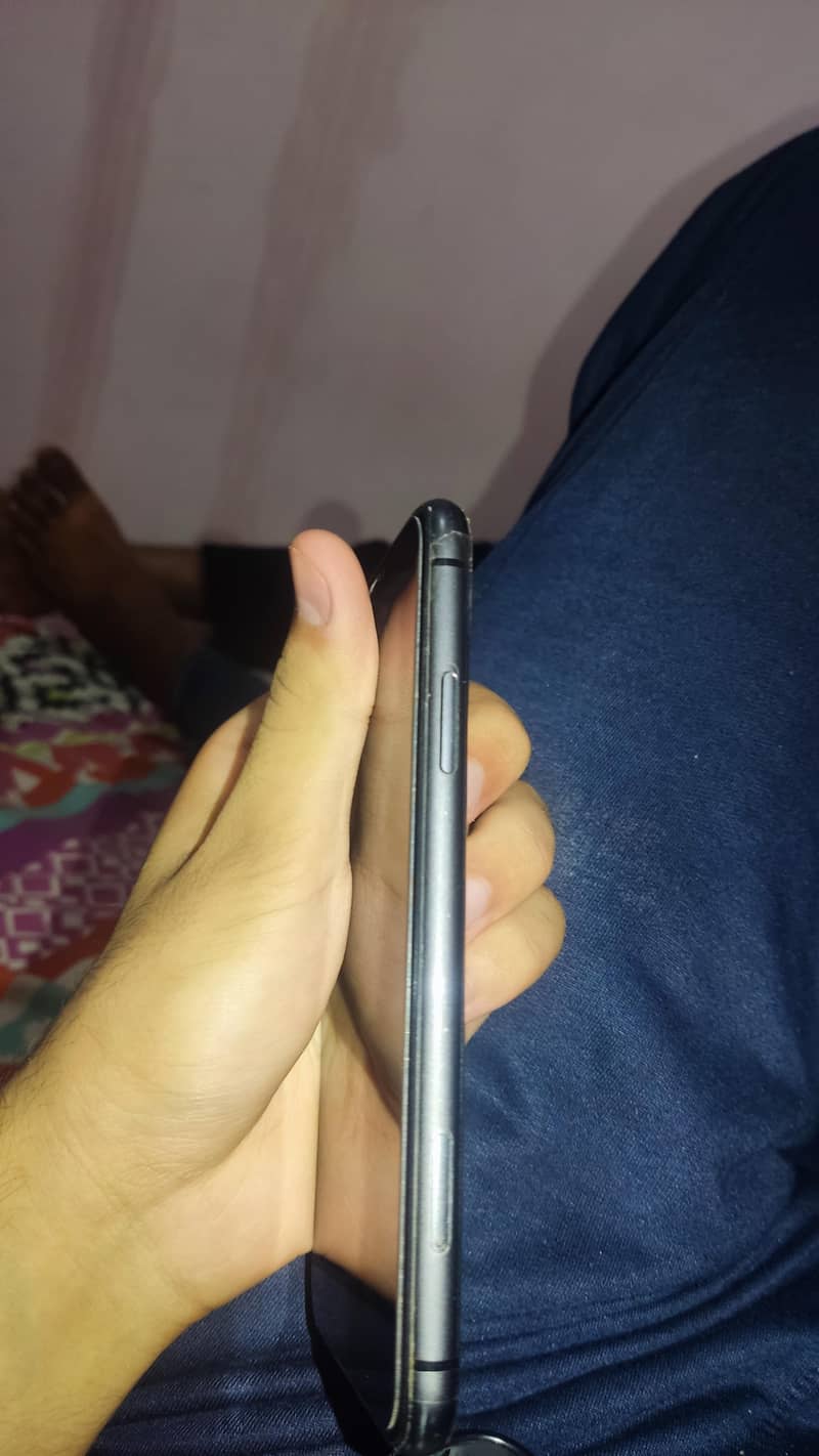 Apple iPhone 11 2