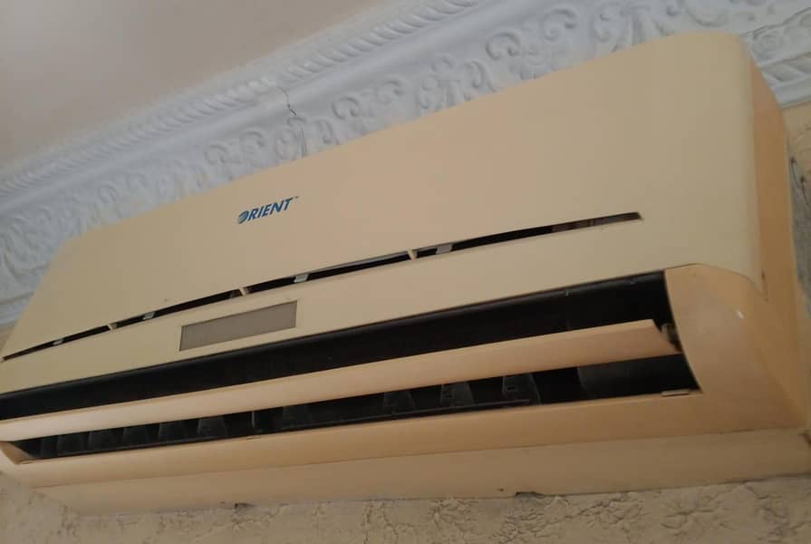 orient AC 4
