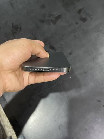 Apple iPhone 15 Pro Max