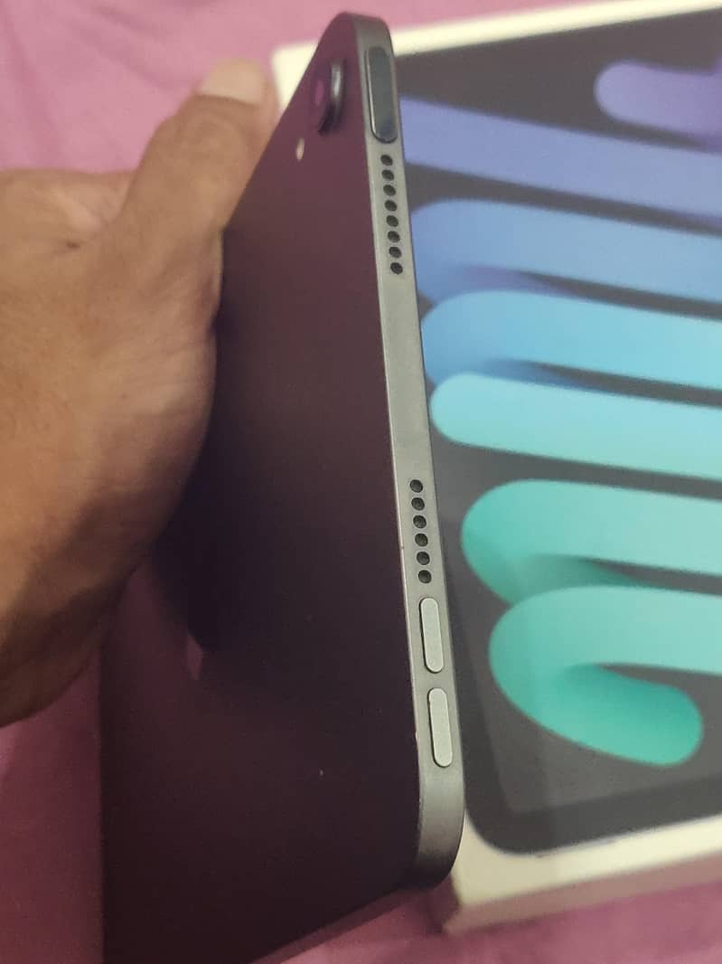 Ipad Mini 6 with Box  4