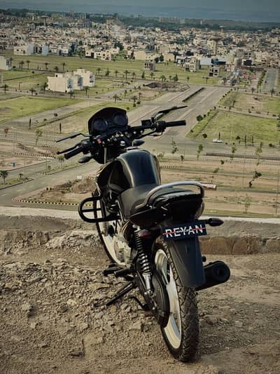 YBR 125