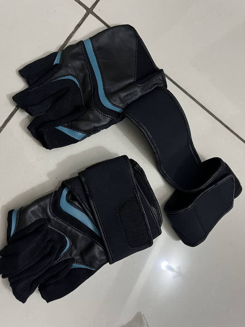 Gloves (Heavy & Smart) 2