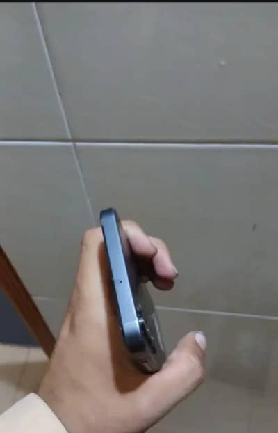 SAMSUNG A16