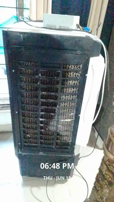 Air cooler for sale boht zabardast chalta h 03200683213