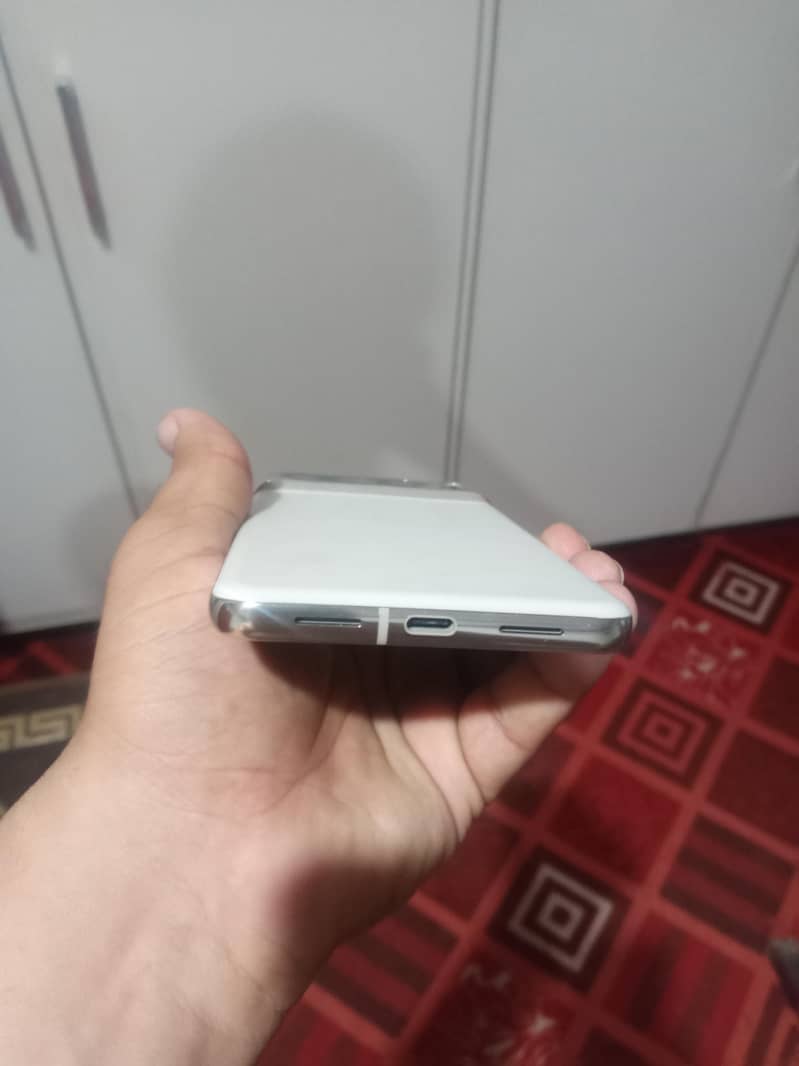 Google Pixel 8 Pro 8