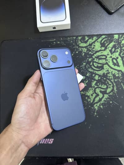 iphone 17 Pro Max Factory Unlocked.