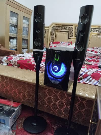 audionic speaker reborn  RB 95